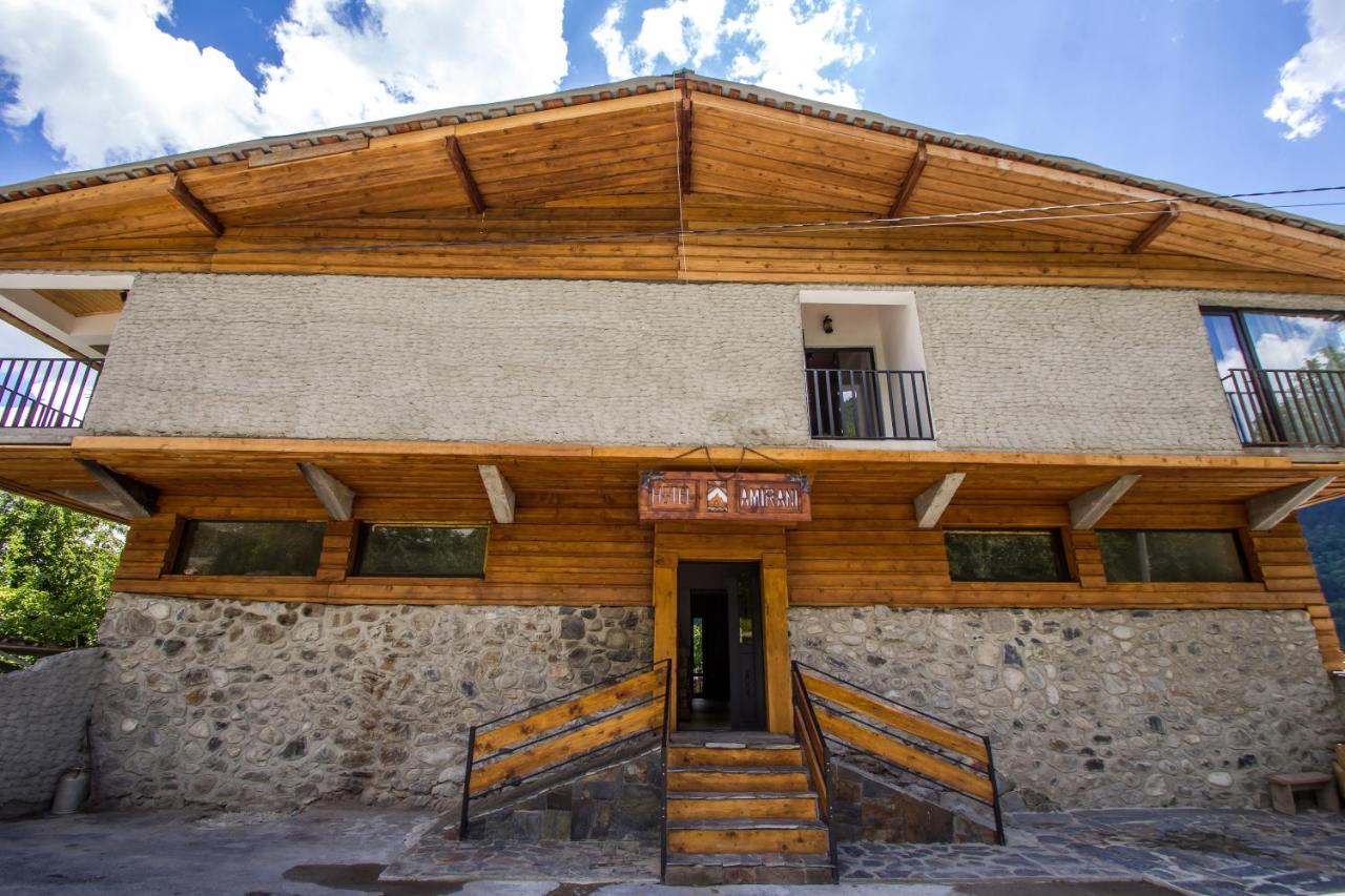 Mestia Hotel Amirani מראה חיצוני תמונה